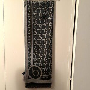 BLOOMINGDALES 50TH anniversary long soft scarf tags still on